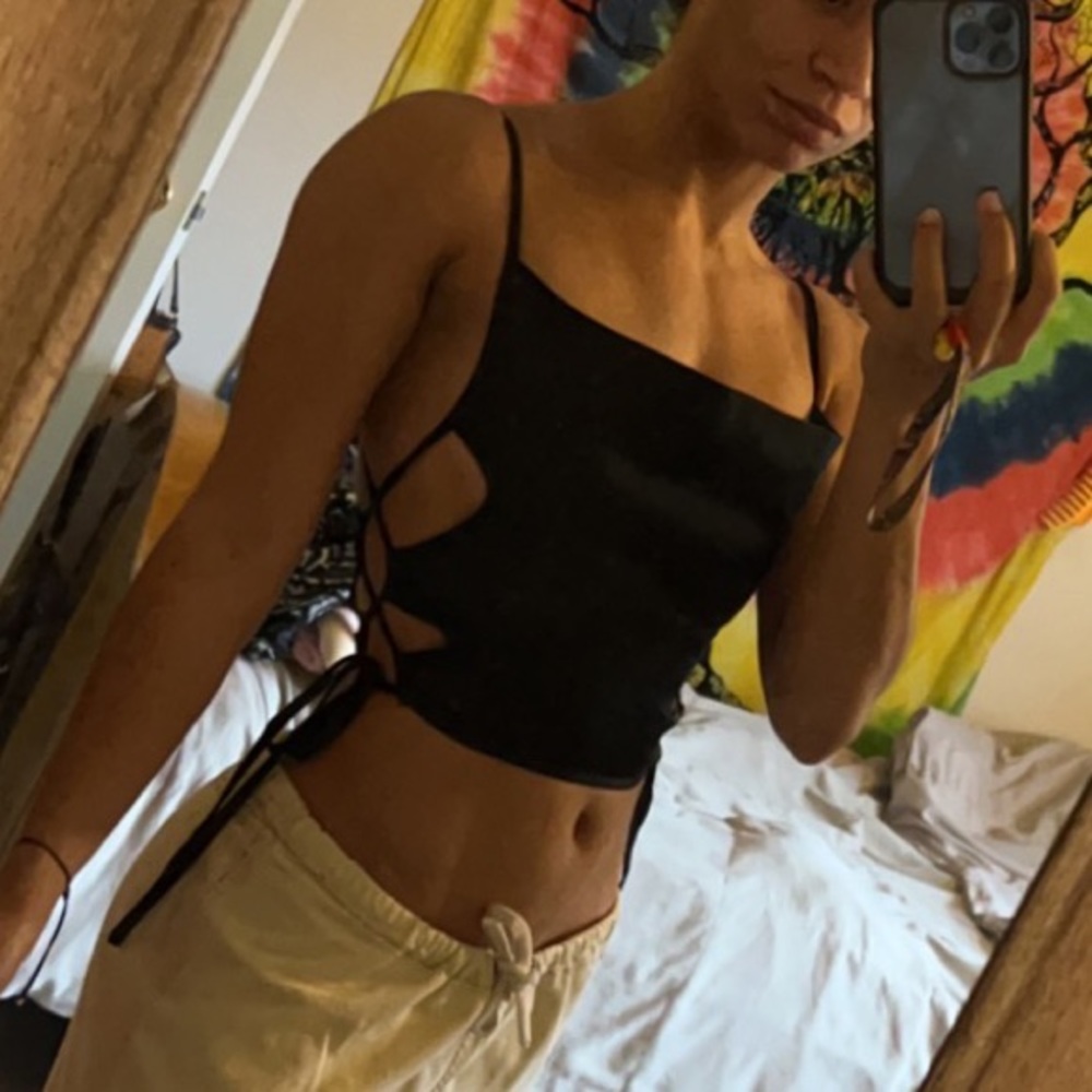 Silky crop top